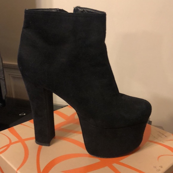 Platforms - Picture 5 of 5